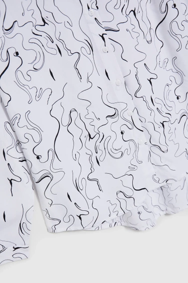 Koszula z delikatnym printem biała