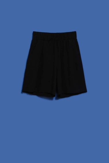 Szorty z gumą w talii 