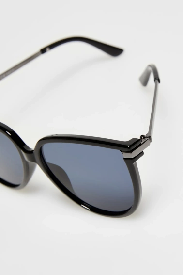 Okulary przeciwsłoneczne czarne