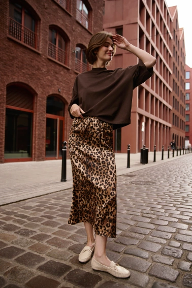Spódnica w panterkę brązowa