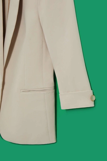 Marynarka z rękawem 3/4 piaskowa