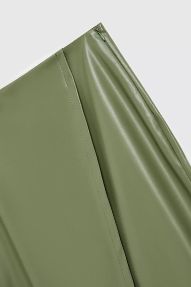 Woskowana spódnica midi