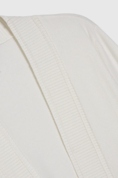 Wiskozowy sweter biały 