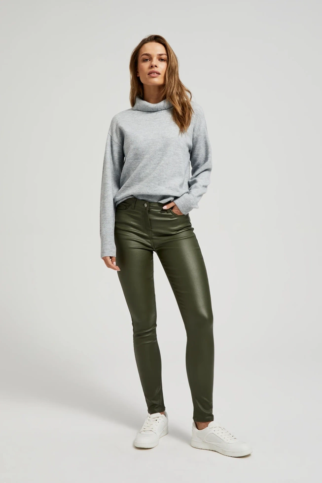 Sweter z golfem i długimi rękawami szary