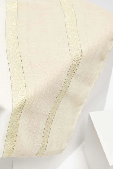 Szal w pasy w kolorze beżu