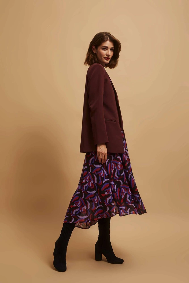 Gładka marynarka kasztanowa