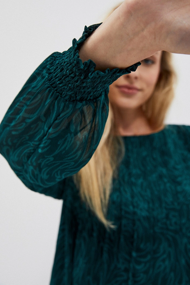 Sukienka z bufiastymi rękawami mini szmaragdowa