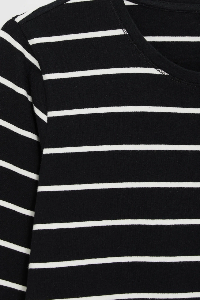 Bluzka w paski czarna