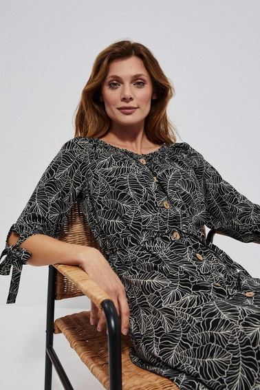 Wzorzysta sukienka czarna