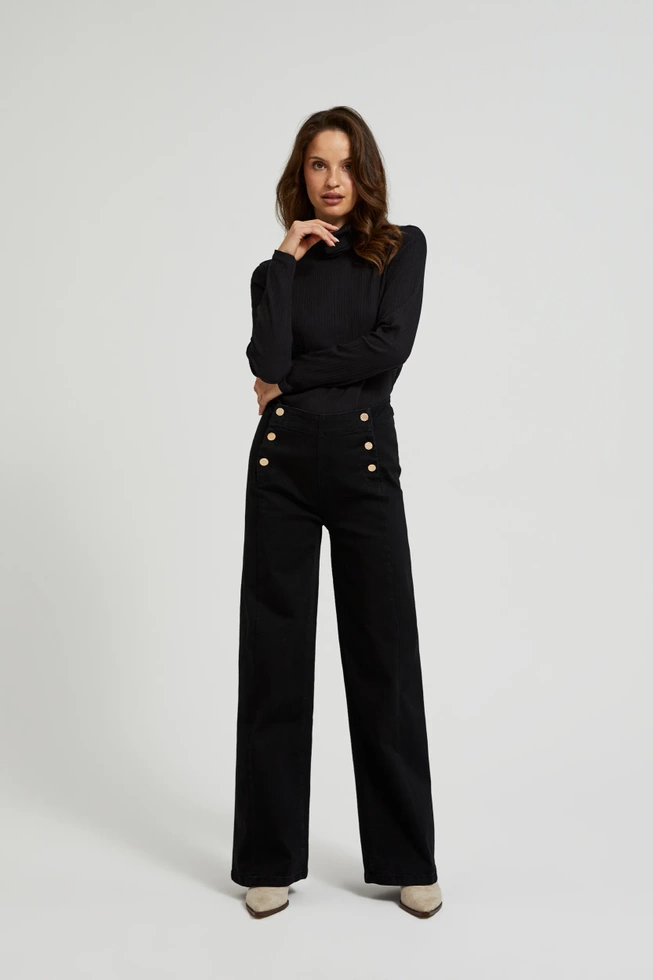 Jeansy z ozdobnymi guzikami czarne