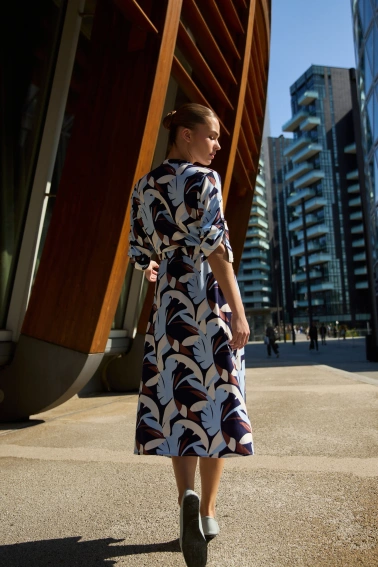 Sukienka z wiskozy granatowa 