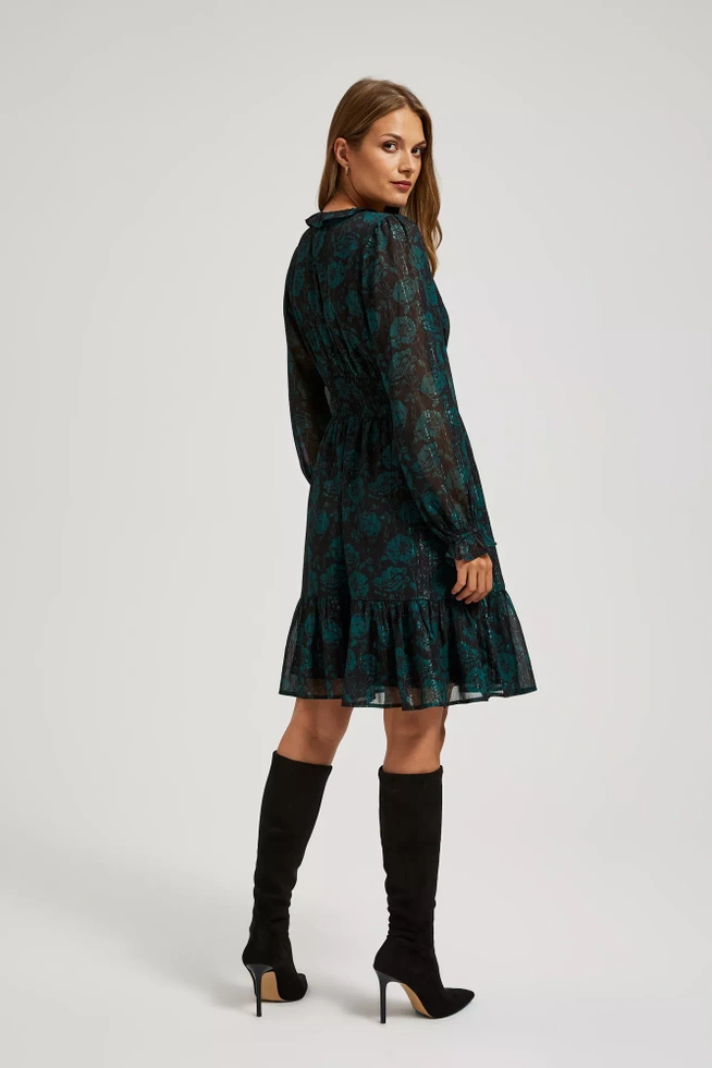 Szyfonowa sukienka z kwiatowym wzorem