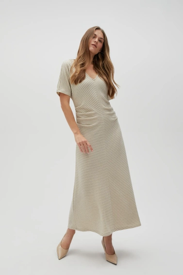 Sukienka w paski beżowa 