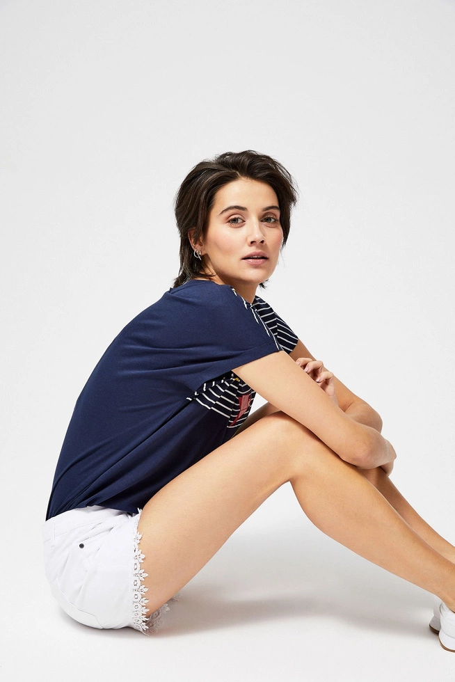 Szorty jeansowe z koronką