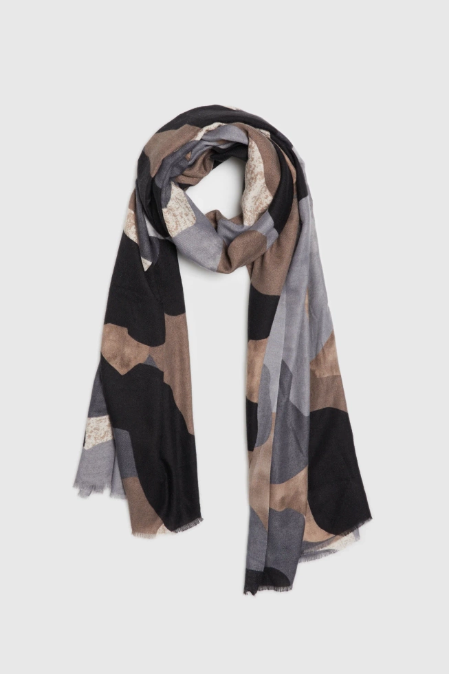 Wzorzysty szal szary