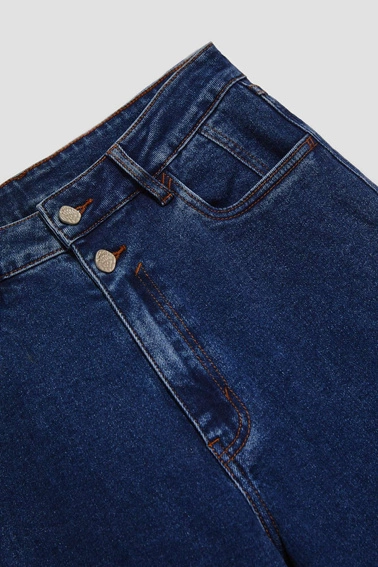 Jeansy wide leg zapinane na podwójne guziki granatowe