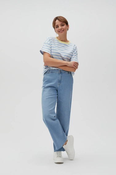 Gładkie jeansy z szerokimi nogawkami niebieskie