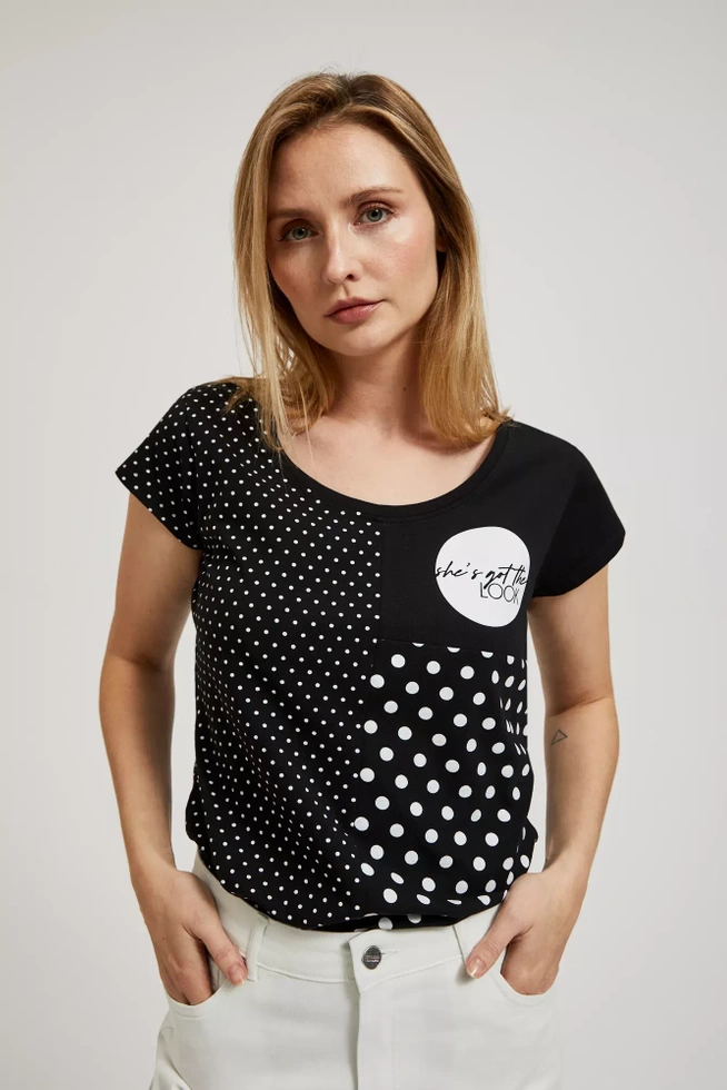 Bluzka ze wzorem kropek i krótkimi rękawami biała