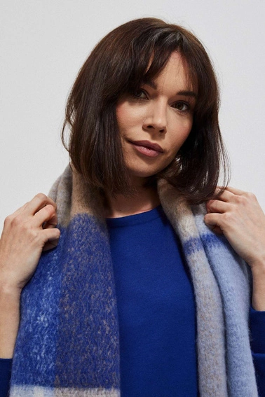 Szal w kratkę z frędzlami niebieski