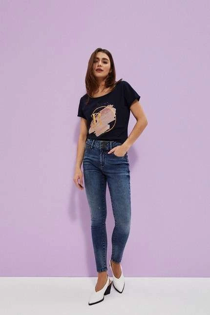 Jeansy push up z ozdobnym pasem granatowe