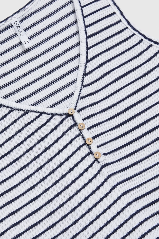 Top w paski z guzikami biały