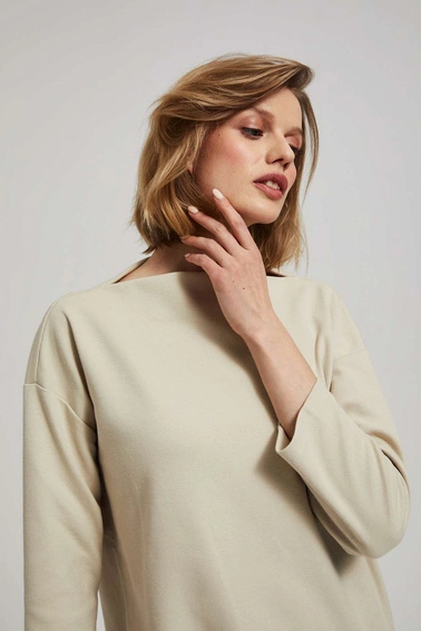 Prosta sukienka z rękawami 3/4