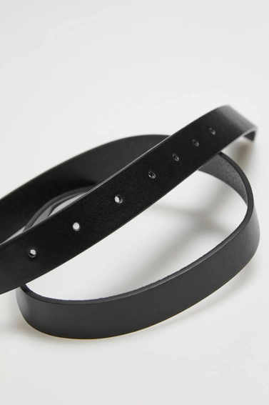 Pasek z szeroką klamrą czarny