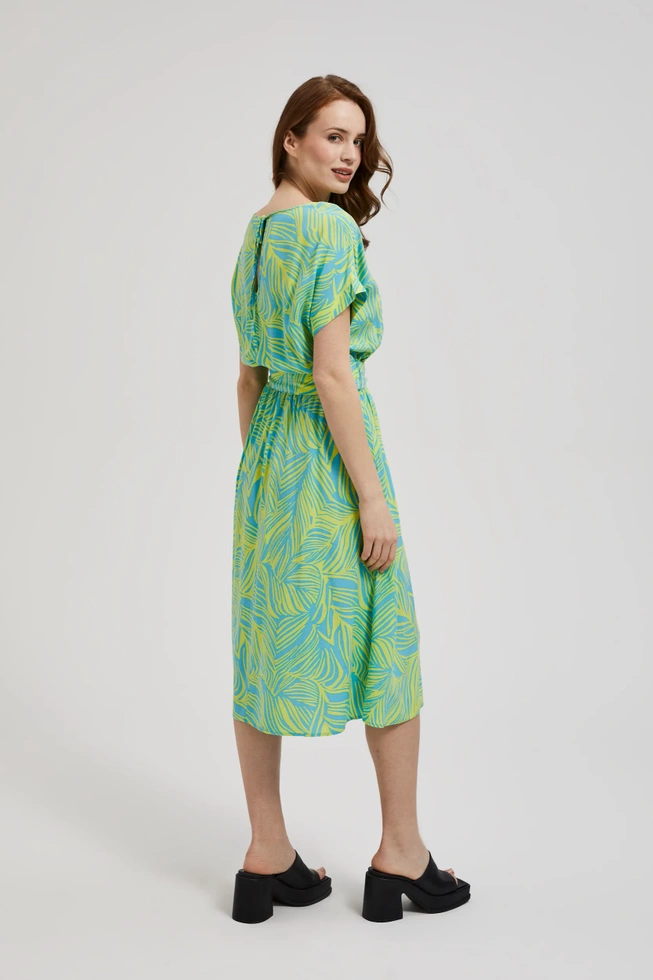 Sukienka z wiązaniem w talii turkusowa