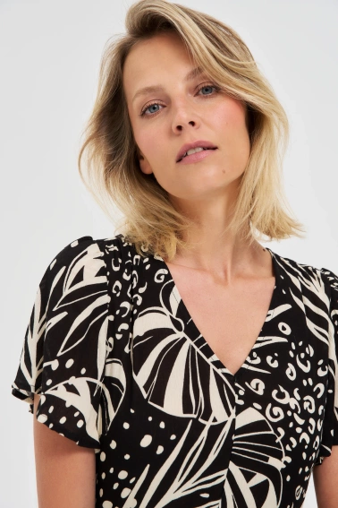 Wiskozowa sukienka z wzorem czarna