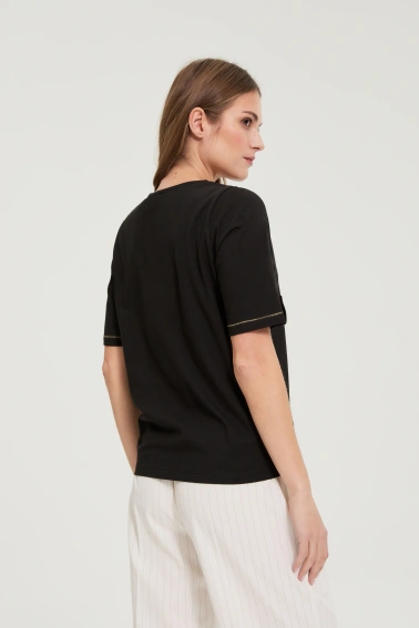 Bluzka z dekoltem w serek czarna