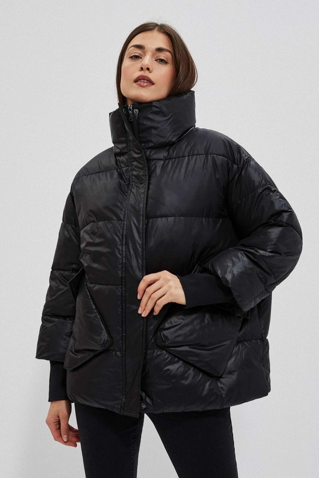 Pikowana kurtka z kołnierzem czarna