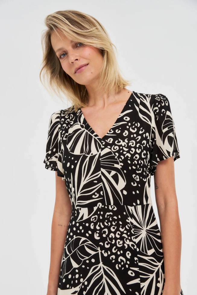 Wiskozowa sukienka z wzorem czarna