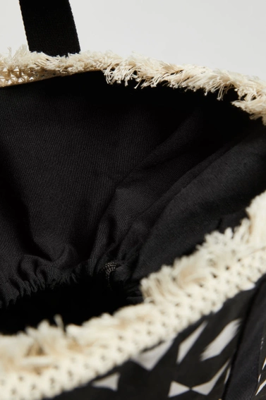 Duża torba z frędzlami czarna