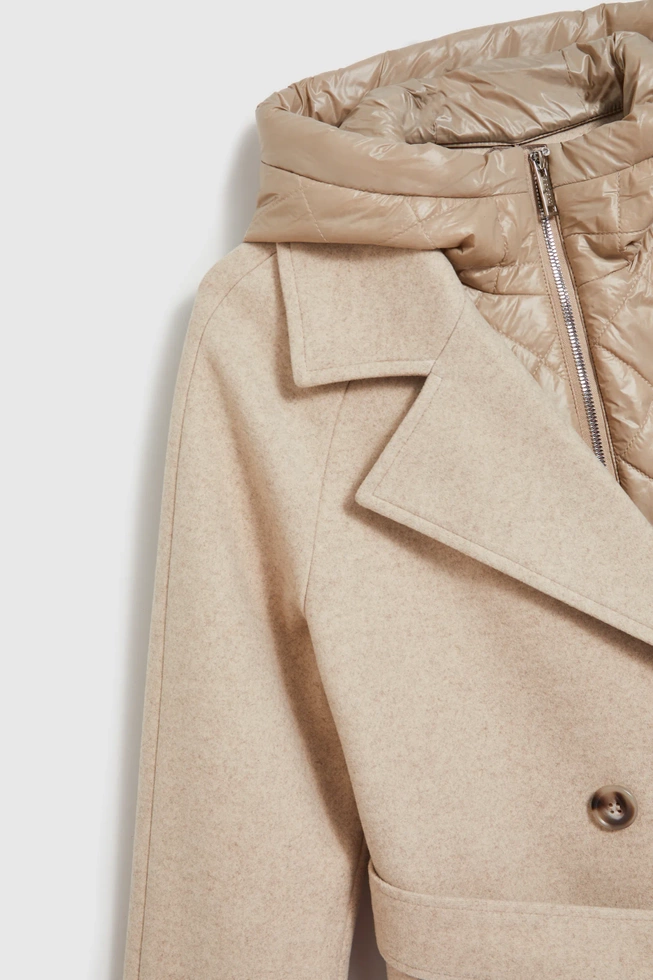 Płaszcz z kapturem beżowy