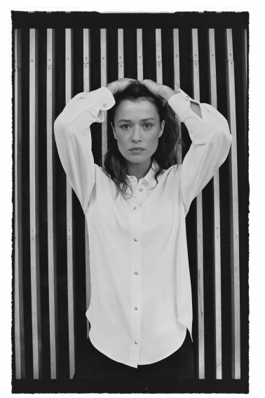 Koszula ze złotymi guzikami ecru