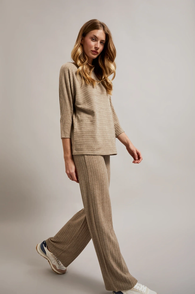 Prążkowane spodnie z metaliczną nitką beżowe