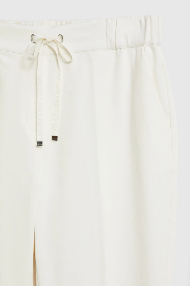 Spodnie w kant białe