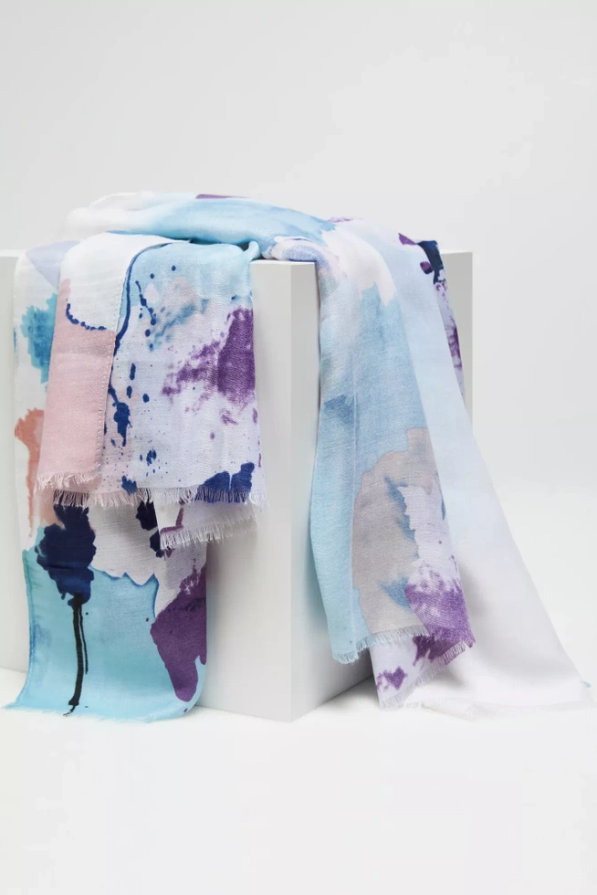 Wzorzysty szal fioletowy