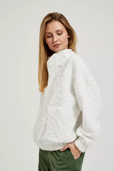 Bluza zapinana na zamek z długimi rękawami biała