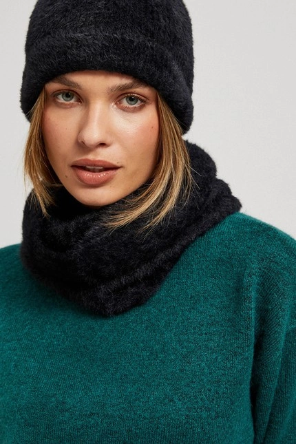 Gładki komin czarny