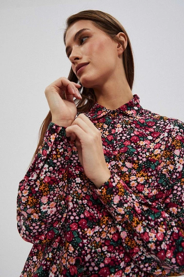 Koszula ze wzorem kwiatów i długimi rękawami czarna