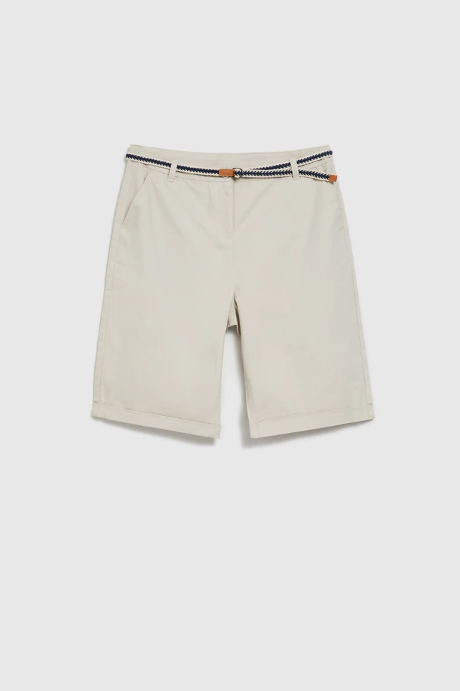 Bawełniane szorty z paskiem beżowe