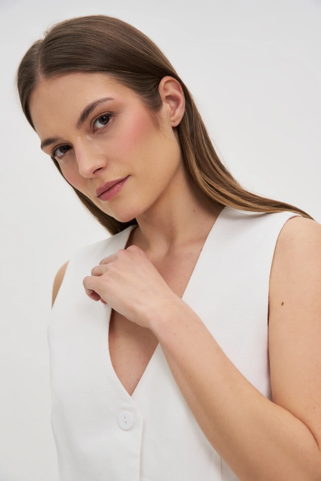 Kamizelka z dodatkiem lnu biała