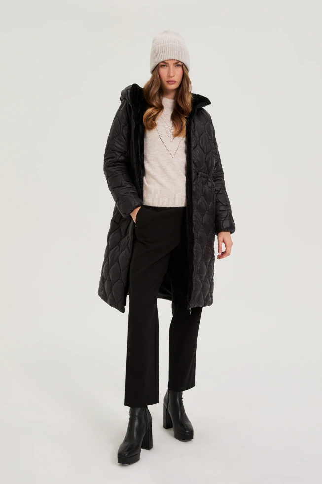 Kurtka z kapturem czarna