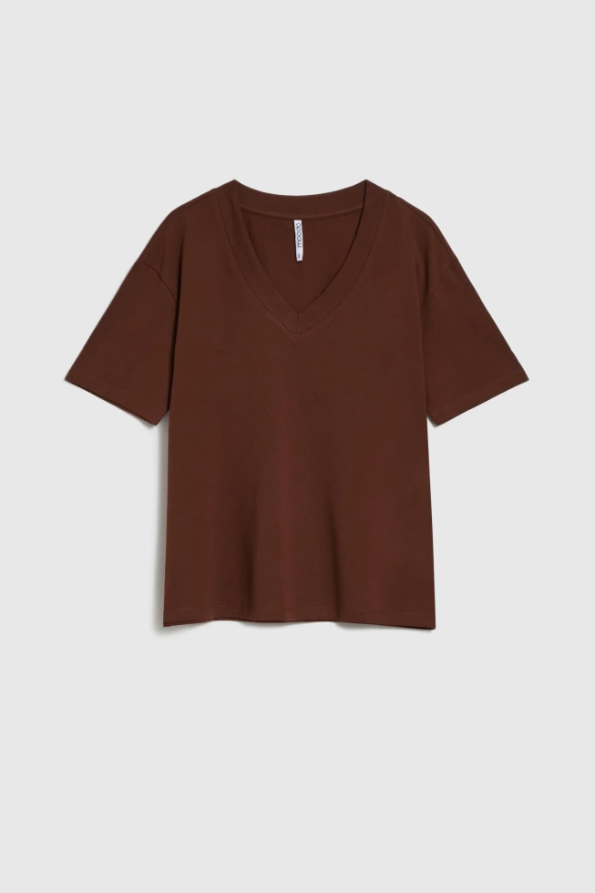 T-shirt z dekoltem w serek brązowy