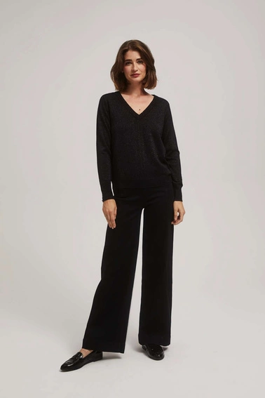 Sweter z metaliczną nitką i dekoltem w serek czarny