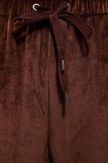 Welurowe spodnie dresowe kasztanowe