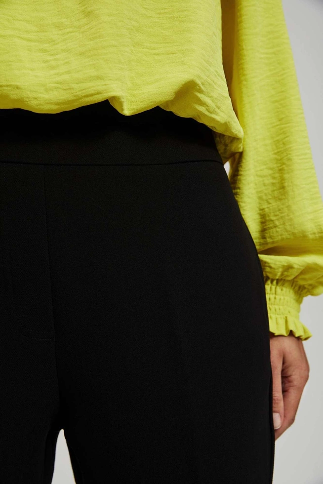 Spodnie w kant z nogawką 7/8 czarne