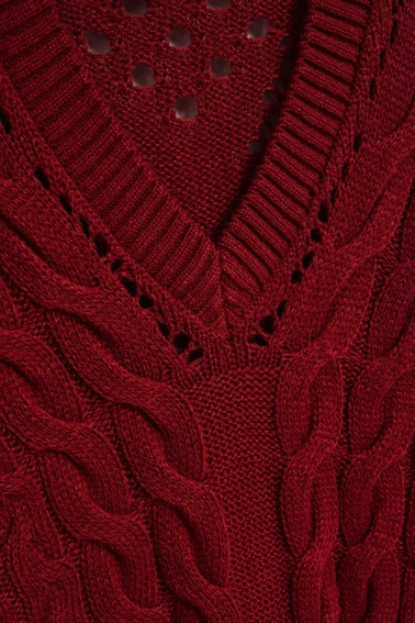 Sweter z ażurowymi rękawami