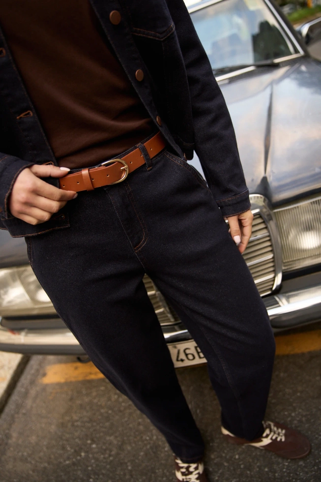 Jeansy z paskiem ciemnogranatowe